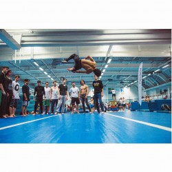 PRATICABLE / SOL ACROBATIQUE GONFLABLE